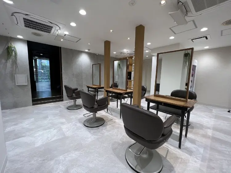 TAYAたまプラーザ店の内観・外観2