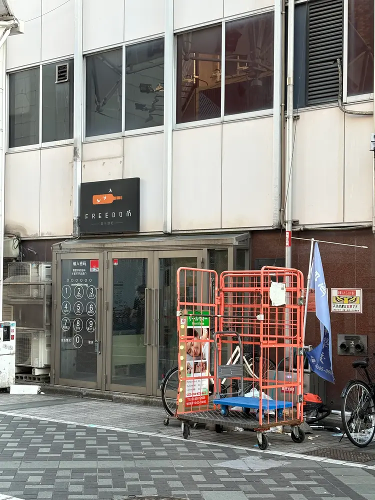 七音ネイルの内観・外観1