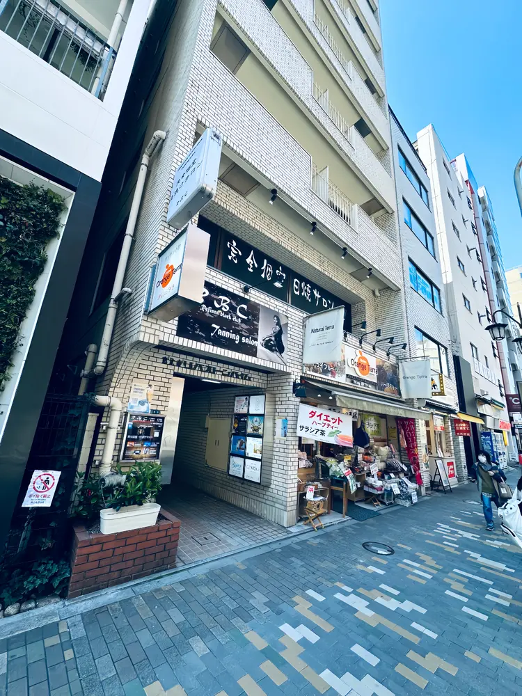 RAMU Nail 恵比寿店の内観・外観3
