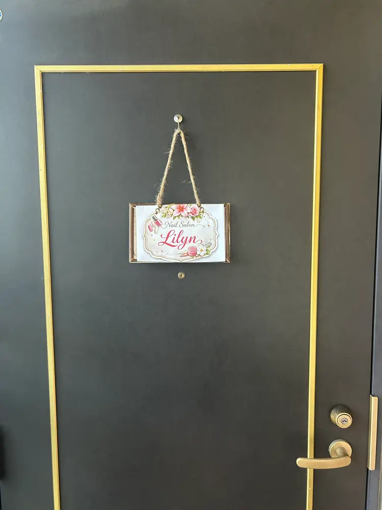 nail salon Lilynの内観・外観1