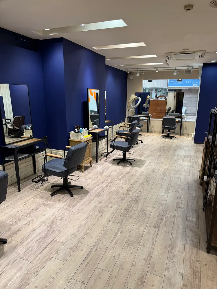 ＃NAVY仙台駅前店の内観・外観2