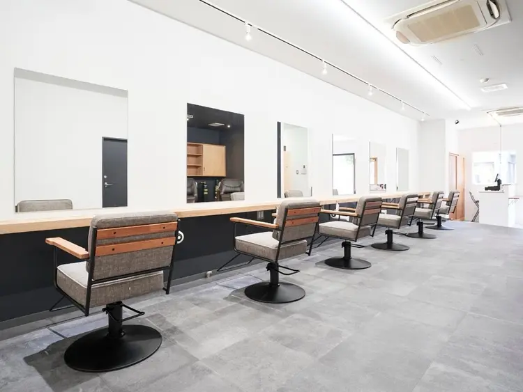 Rosso hair＆spa 川口店の内観・外観3