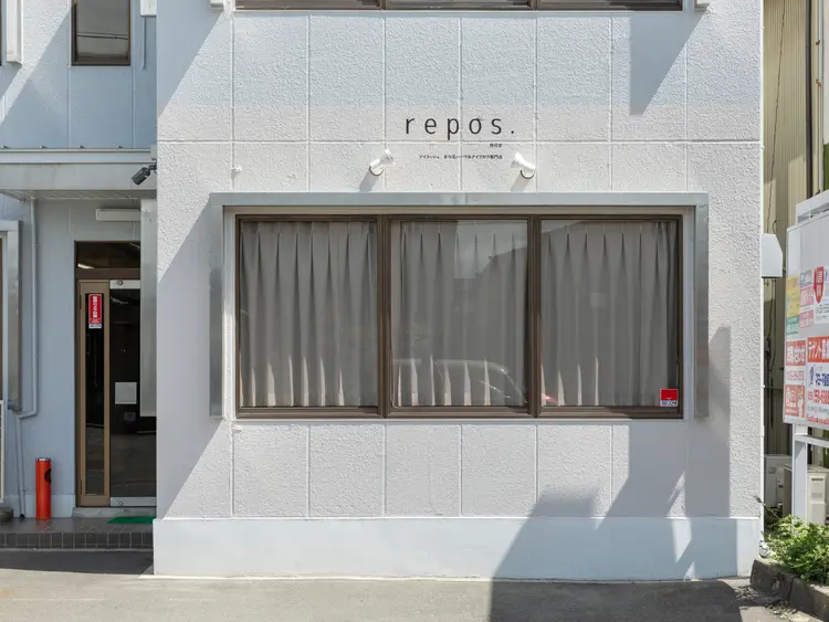 アイラッシュ　まつ毛パーマアイブロウ専門店　repos. 四日市の内観・外観1