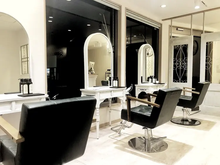 hair salon Rien 熊谷本店の内観・外観2