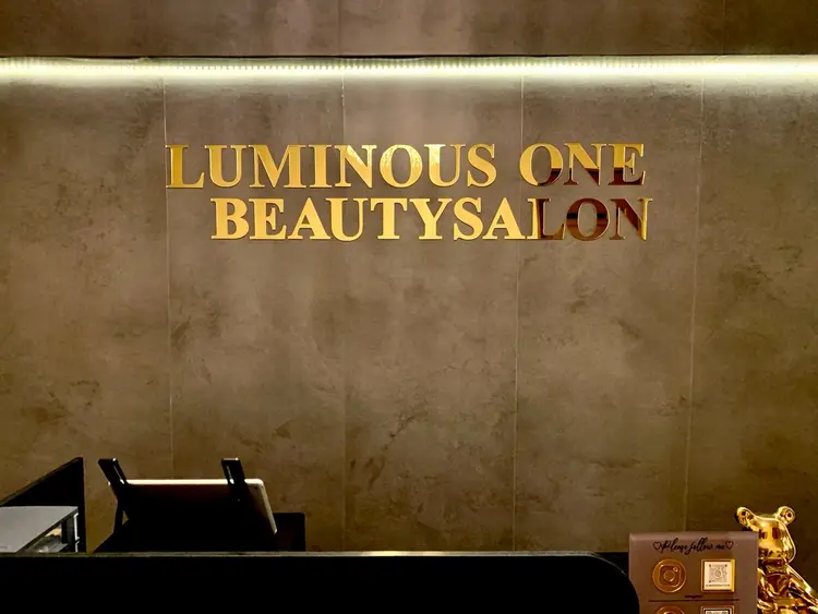 LUMINOUS ONE- BEAUTY SALON-の内観・外観1