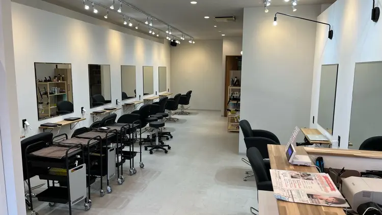 Agu hair zaccuの内観・外観1