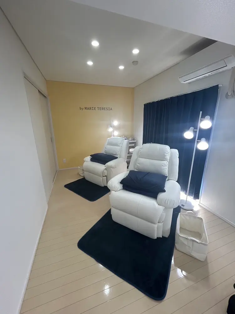 by MARIE TERESIA 金山2号店の内観・外観1