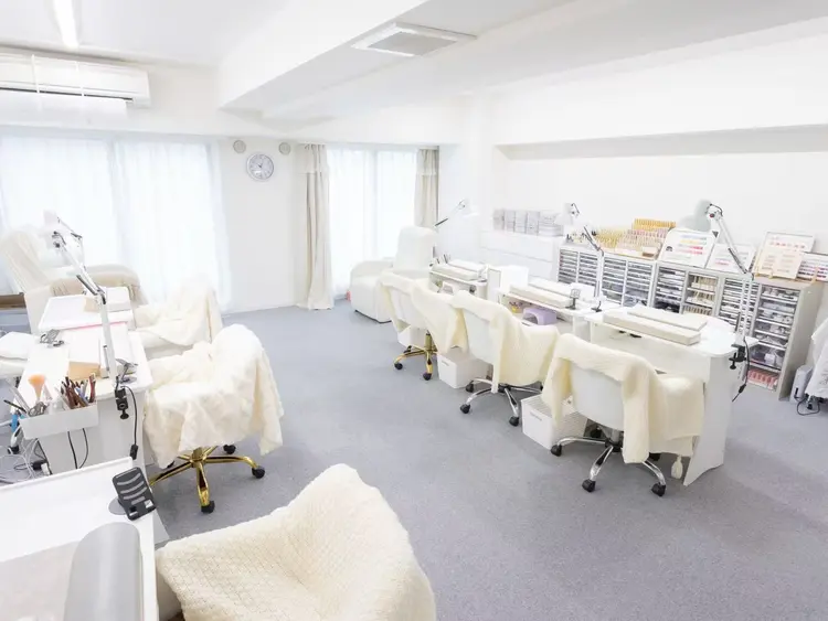 nail salon Eclat 横浜関内店 【ネイルサロン　エクラ】の内観・外観2
