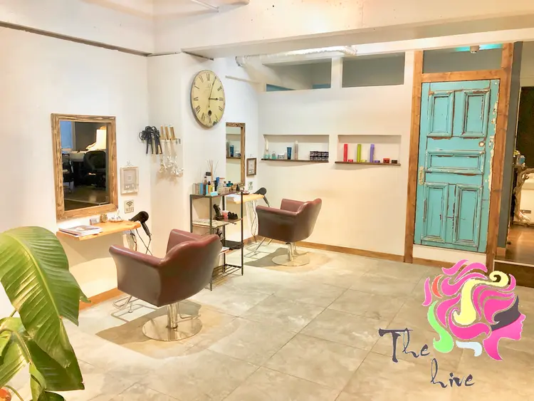 Hair salon The hiveの内観・外観1