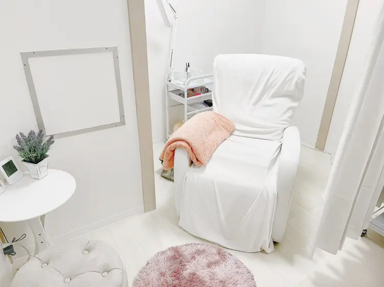 eyelash salon Anela北千住店の内観・外観1