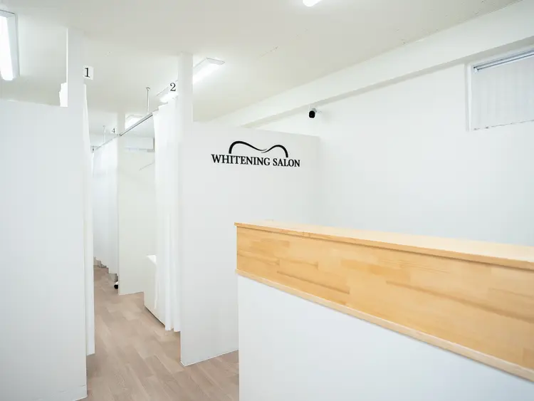 【歯のホワイトニング専門店】ホワイトニングサロン ビーホワイトニング名古屋金山店の内観・外観2