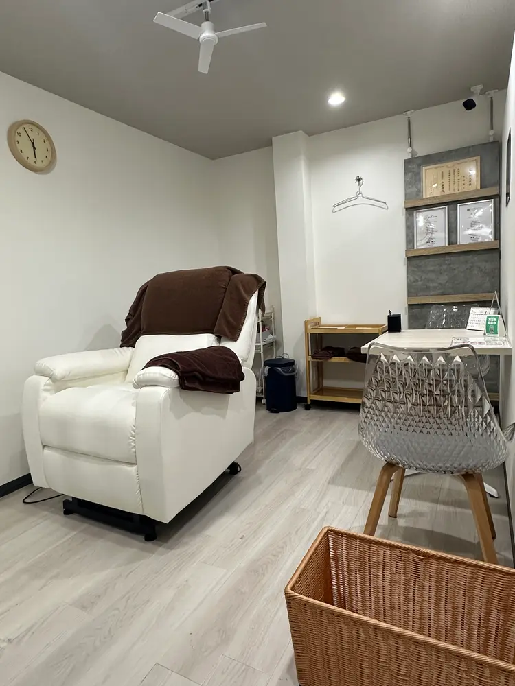 まゆ毛サロンMayuka名古屋覚王山店の内観・外観2