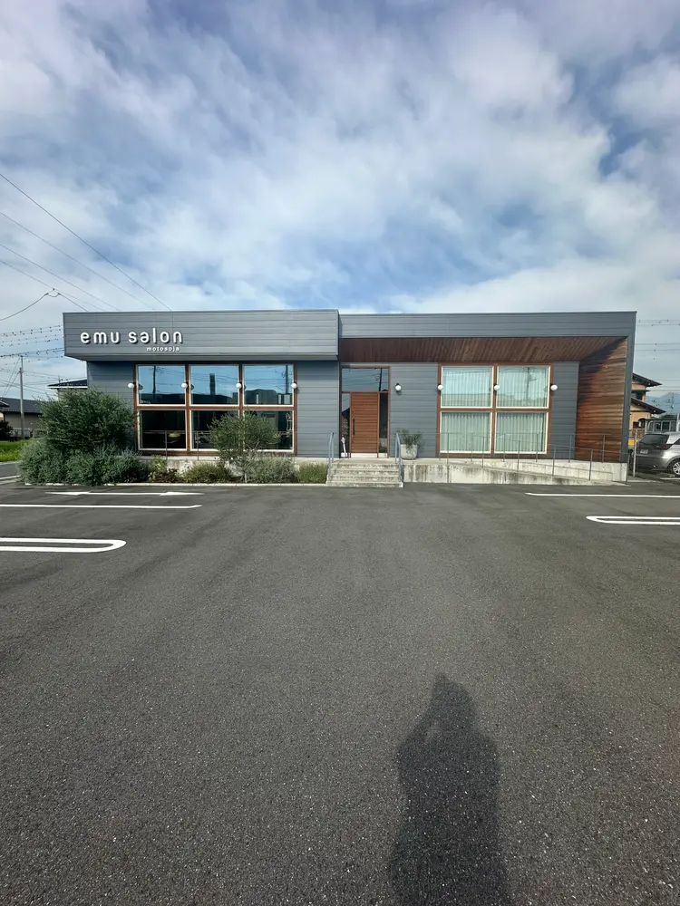 emusalon元総社の内観・外観2