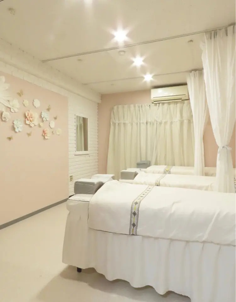 Eyelash サンキュウ 池袋店の内観・外観3
