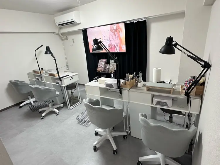 ICHI NAILの内観・外観1
