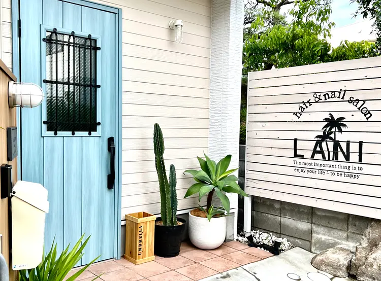 LANI hair&nailの内観・外観1