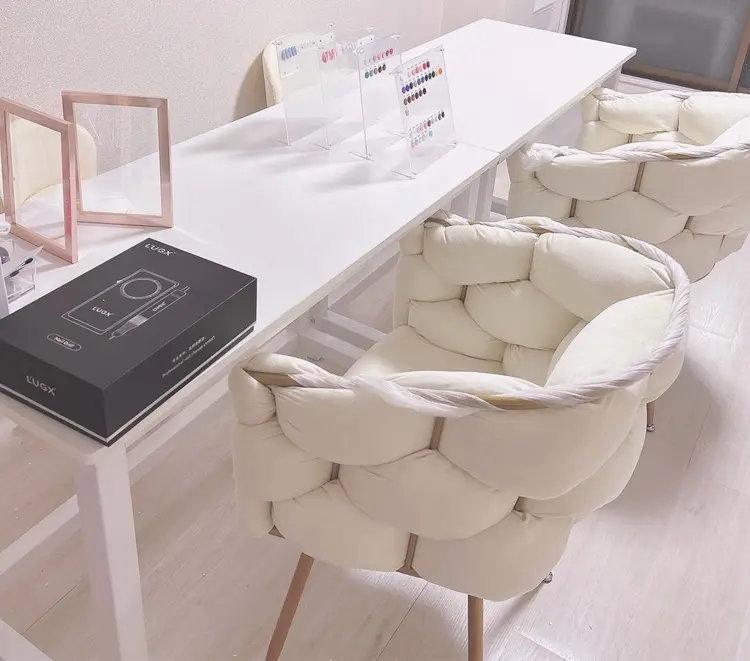 nail ♡salon＋の内観・外観1