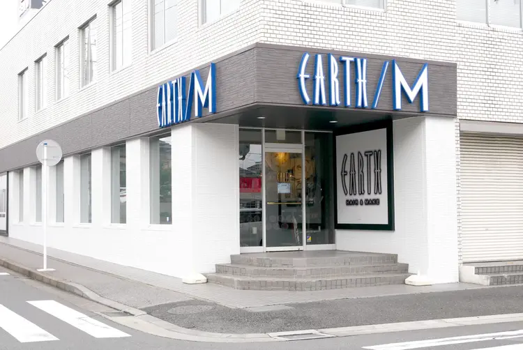 EARTH/M北習志野店の内観・外観1