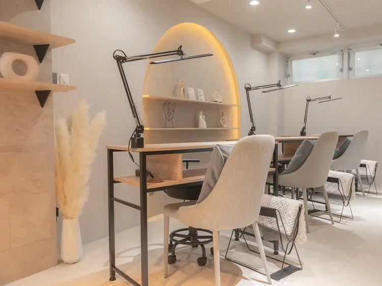 filonnailたまプラーザ店の内観・外観3