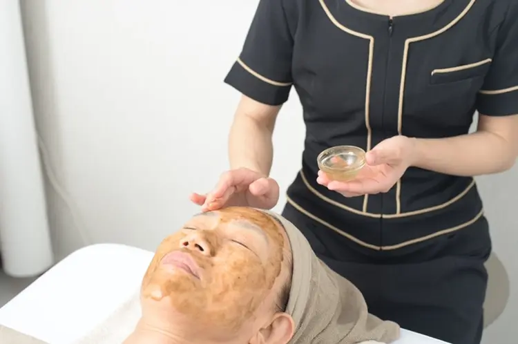 BIYO Beautysalon(ビヨウビューティーサロン)の内観・外観2