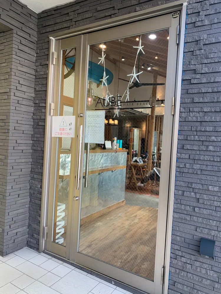 AUBE HAIR beach 藤沢店 【オーブ ヘアー ビーチ】の内観・外観2