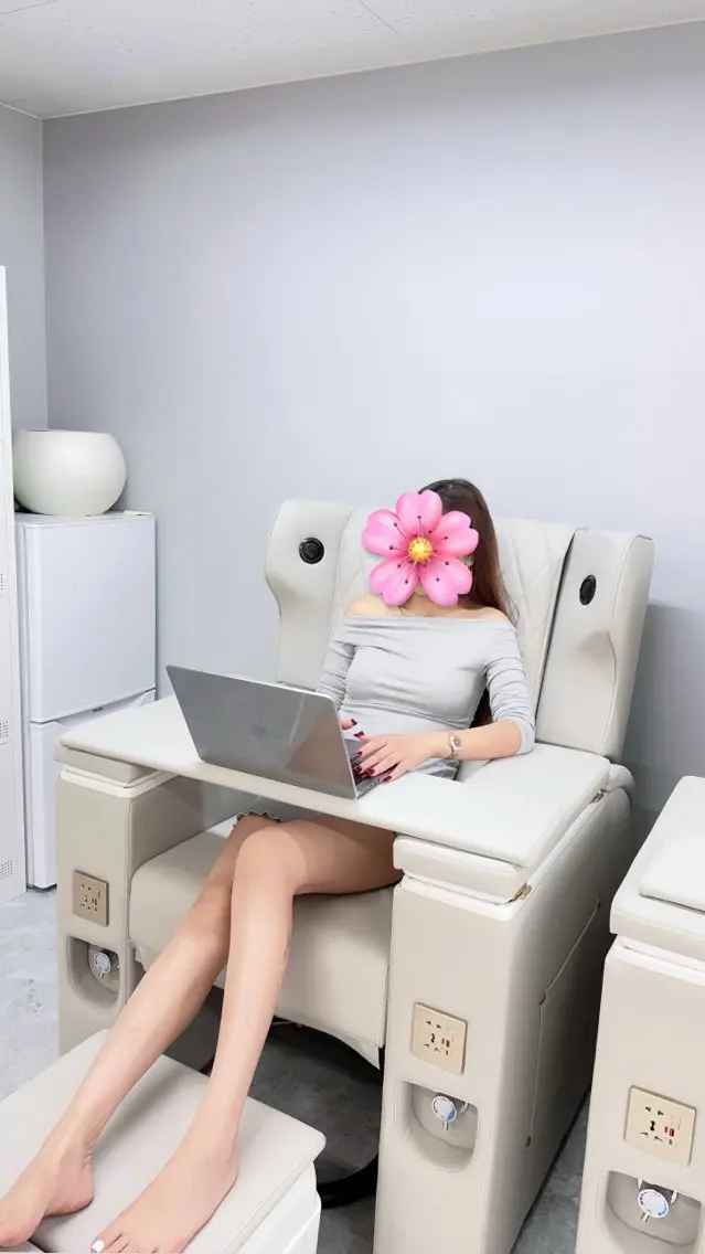 Rin Nailの内観・外観2