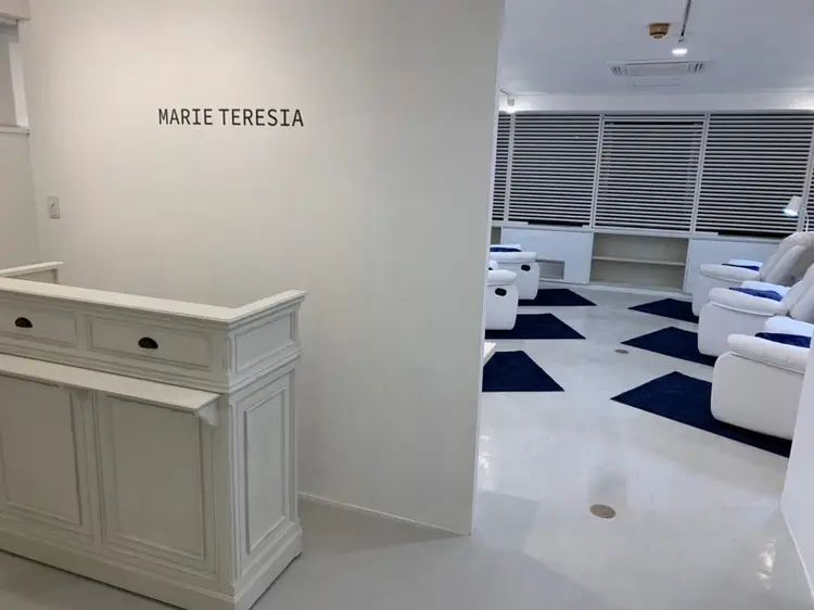 まつげパーマ / パリジェンヌ / 眉毛 / アイブロウ MARIE TERESIA 広島八丁堀の内観・外観3