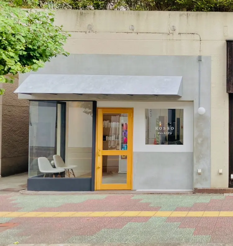 Rosso hair＆spa 川口店の内観・外観1