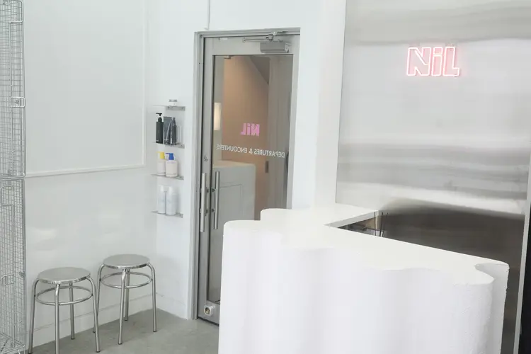 NiLの内観・外観2