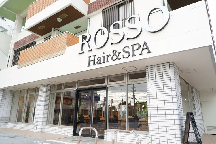 Rosso Hair&SPA 浦添店の内観・外観1