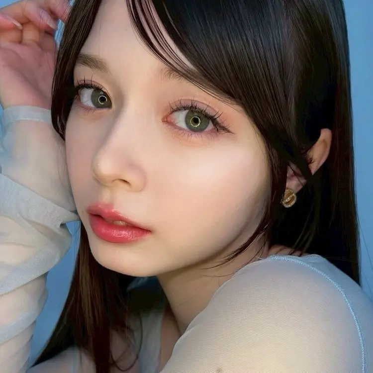 Zina千葉 まつげパーマ ネイル 眉毛の内観・外観2