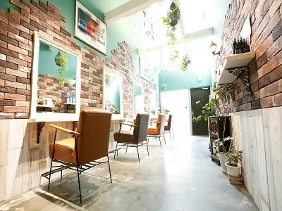 BAPOS HairSalon バポス ヘアサロンの内観・外観1
