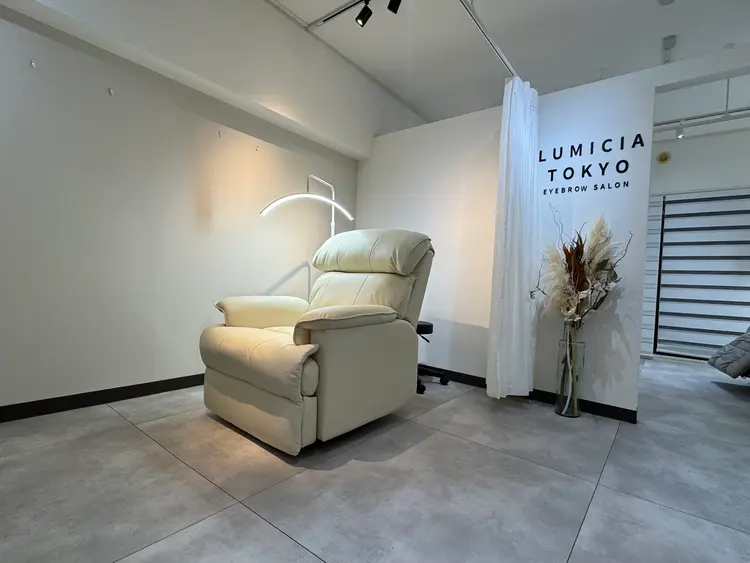 アイブロウサロンLUMICIA. TOKYO-小倉店【眉毛専門店】の内観・外観1