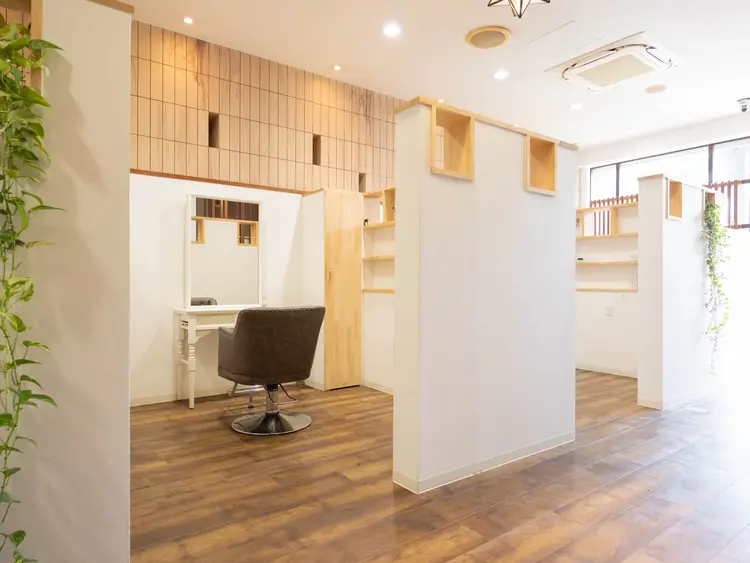 TOM HAIR DESIGN 古川橋店の内観・外観3