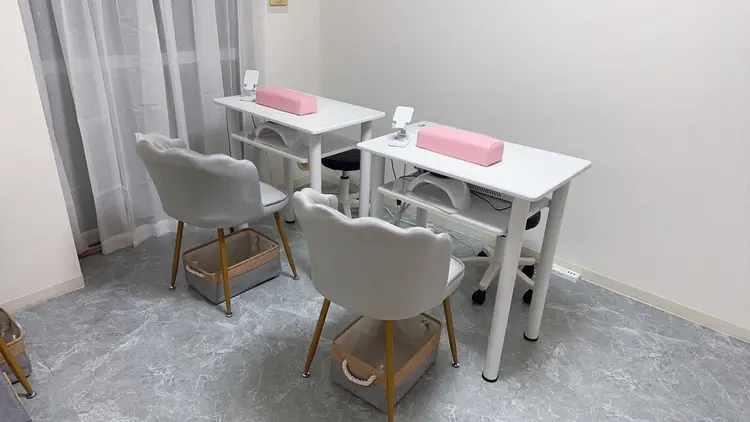 kao nail salonの内観・外観1