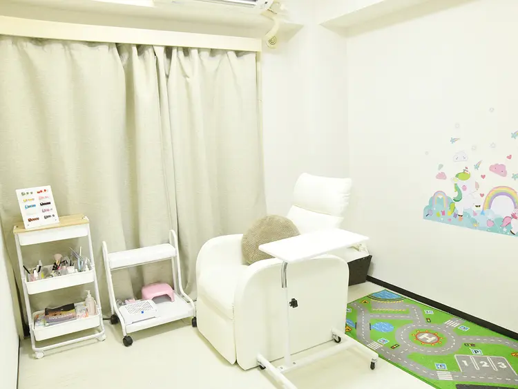 nail salon Eclat 横浜関内店 【ネイルサロン エクラ】の内観・外観1