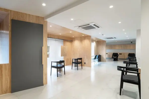 LINOA鵠沼海岸店の内観・外観1