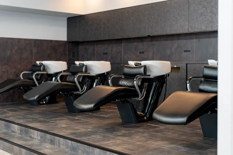 Cyf MEN’S SALON 船橋の内観・外観3