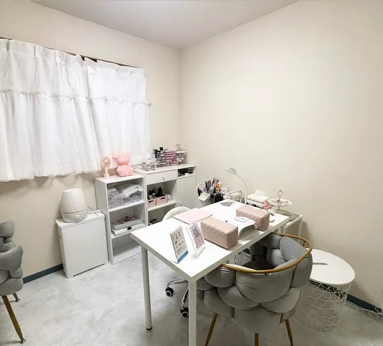 nailsalon bearの内観・外観1