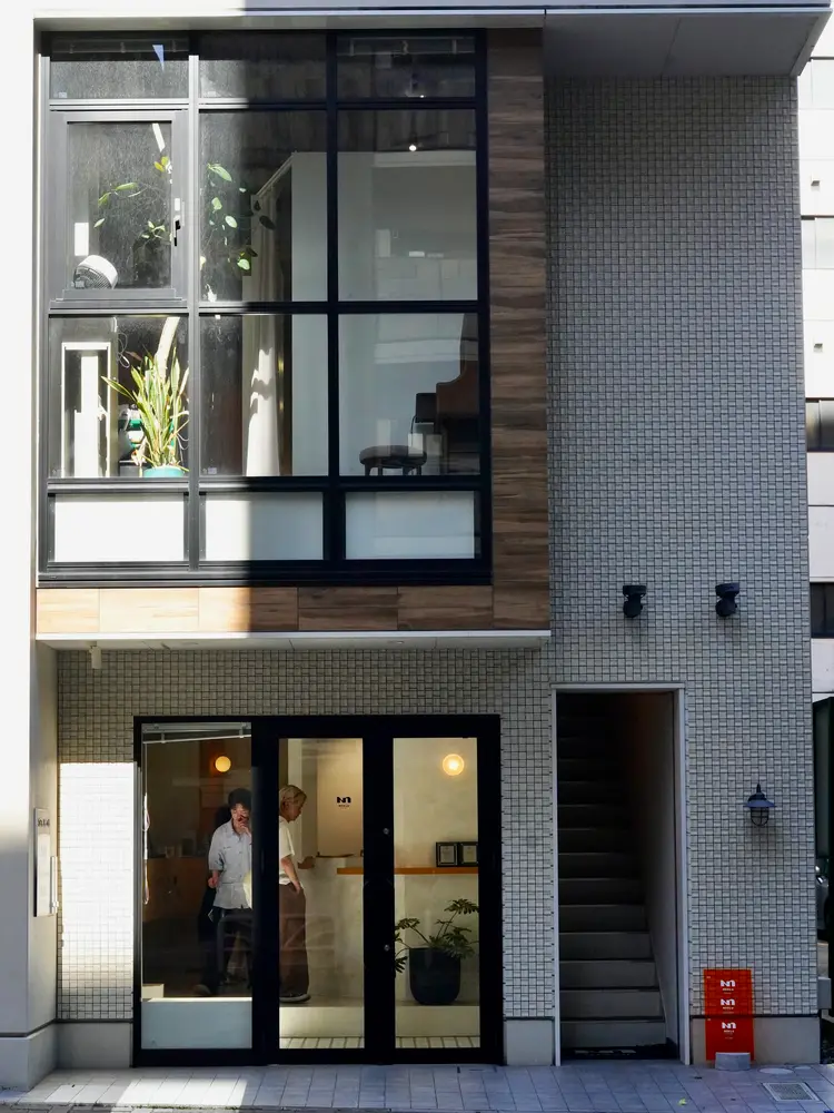 NEELUの内観・外観1