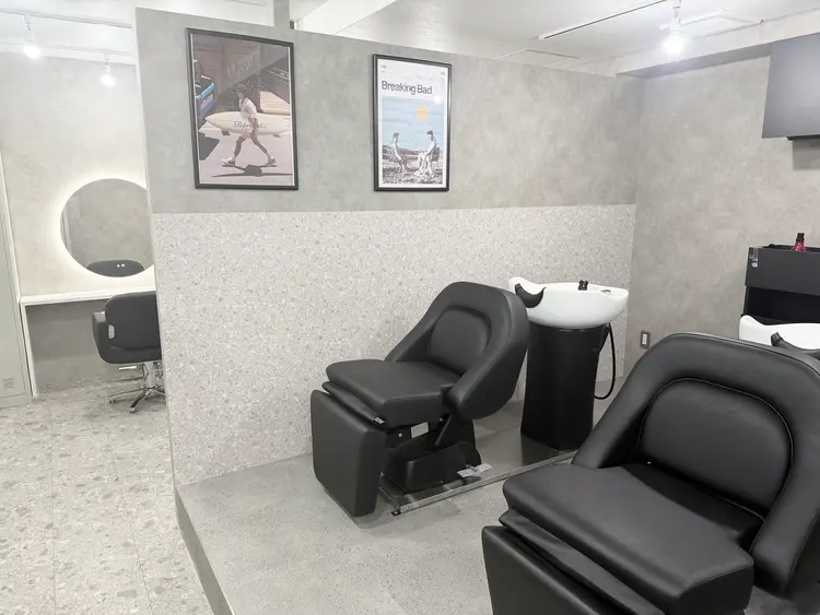 アレンヘアー阪神尼崎店の内観・外観3