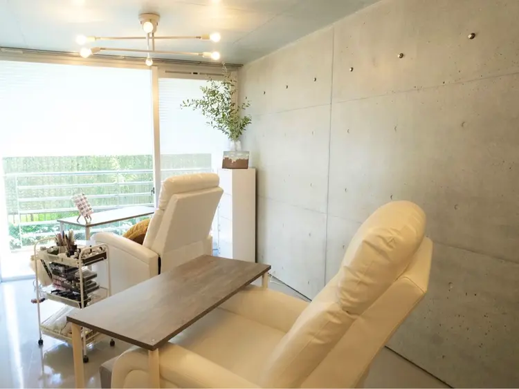nail&eye   Aoの内観・外観1