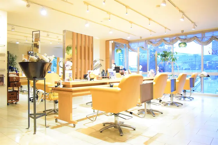 sofa 泉中央店の内観・外観1
