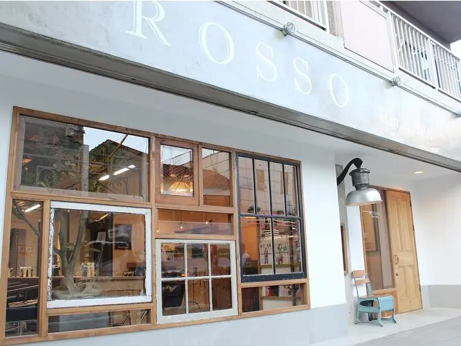 Rosso Hair&SPA草加店の内観・外観1