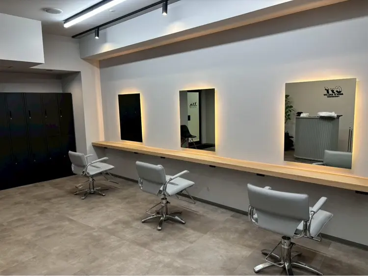 Cyf MEN’S SALON 船橋の内観・外観1