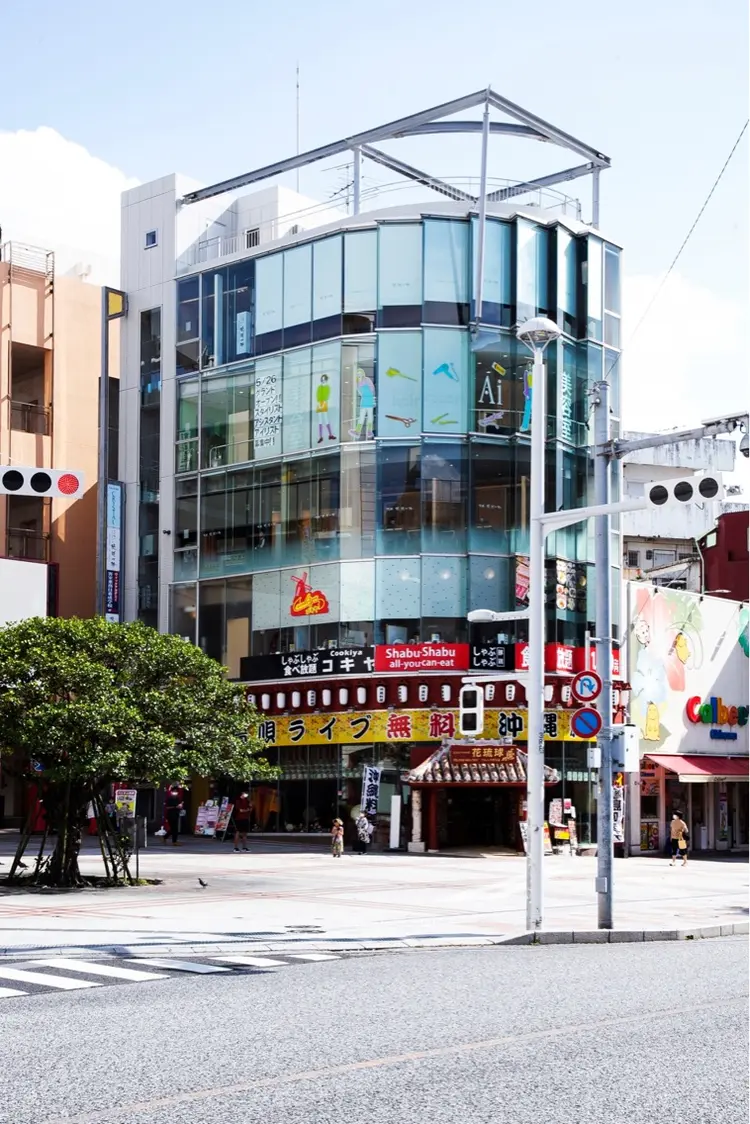 hair resort Ai 那覇国際通り店の内観・外観3