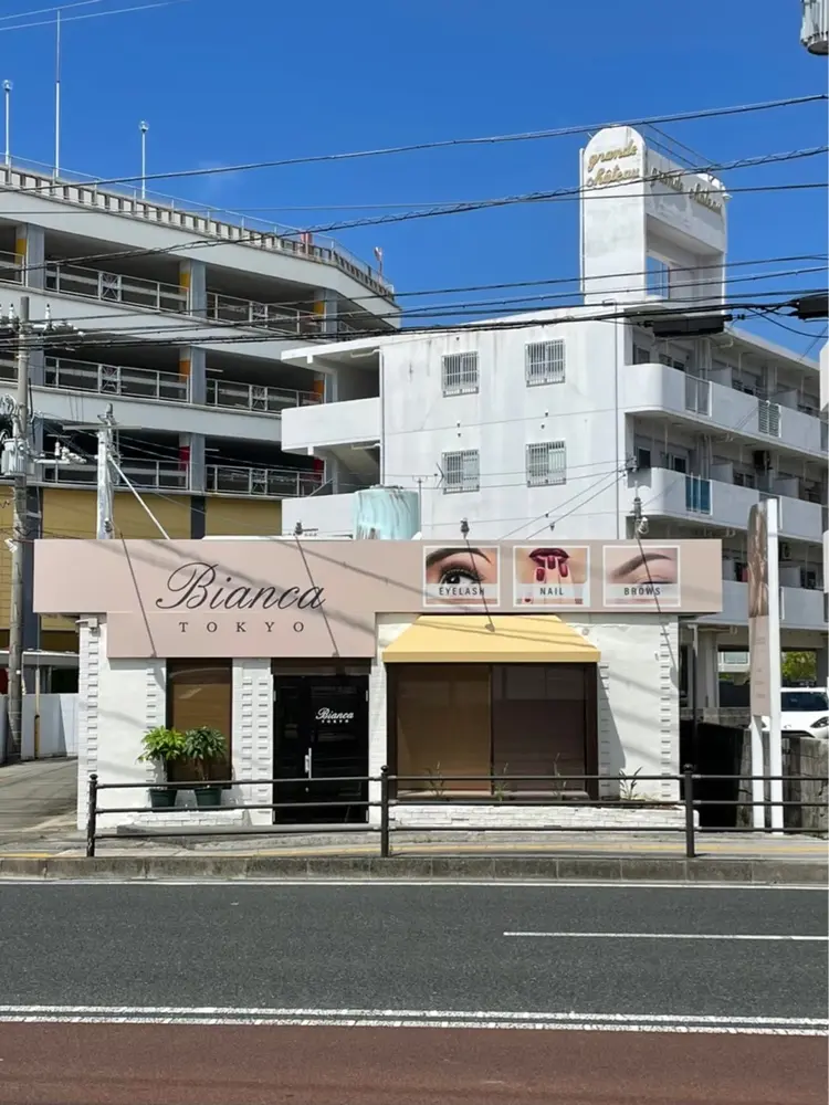 Bianca南風原店の内観・外観1