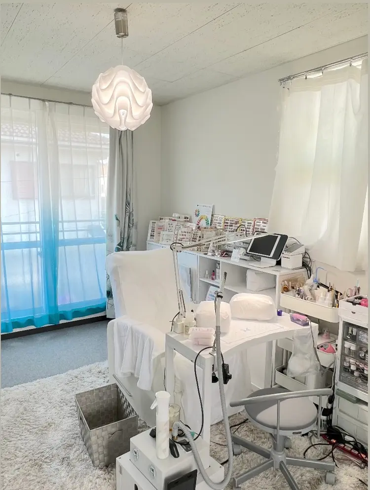 Devotion NaiL青梅新町店の内観・外観1