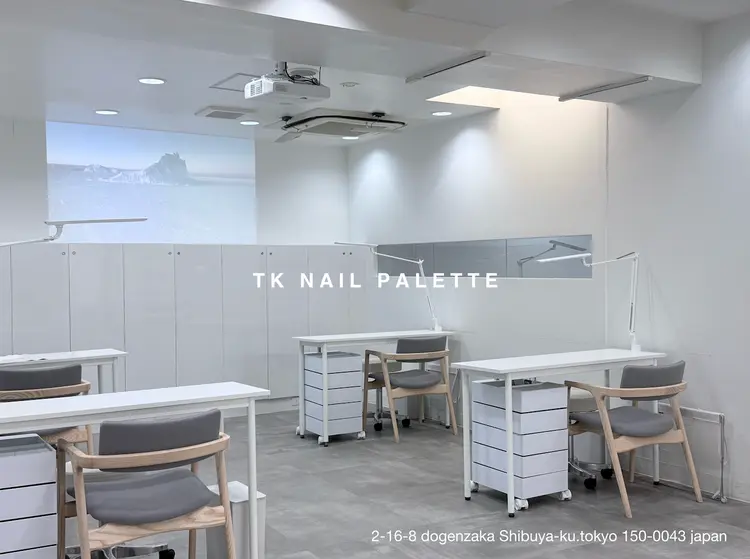 TK nail paletteの内観・外観2