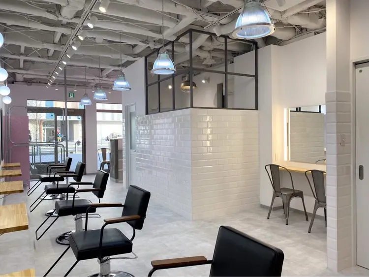 Captureの内観・外観3